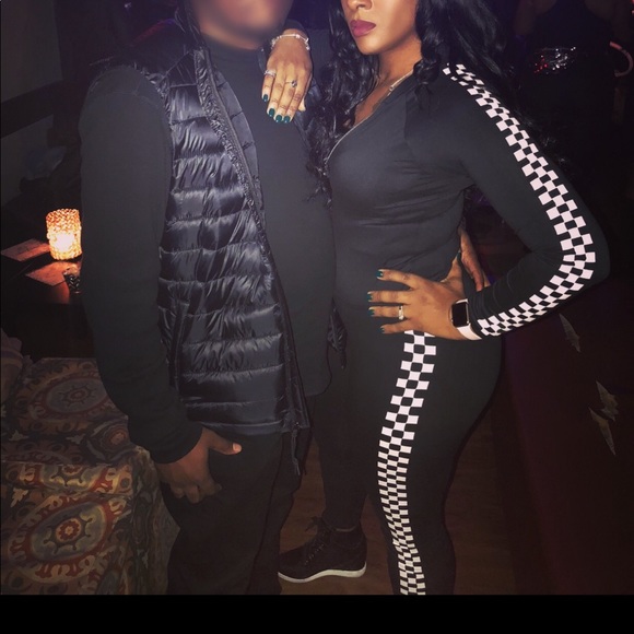 2 piece outfit - Picture 1 of 2